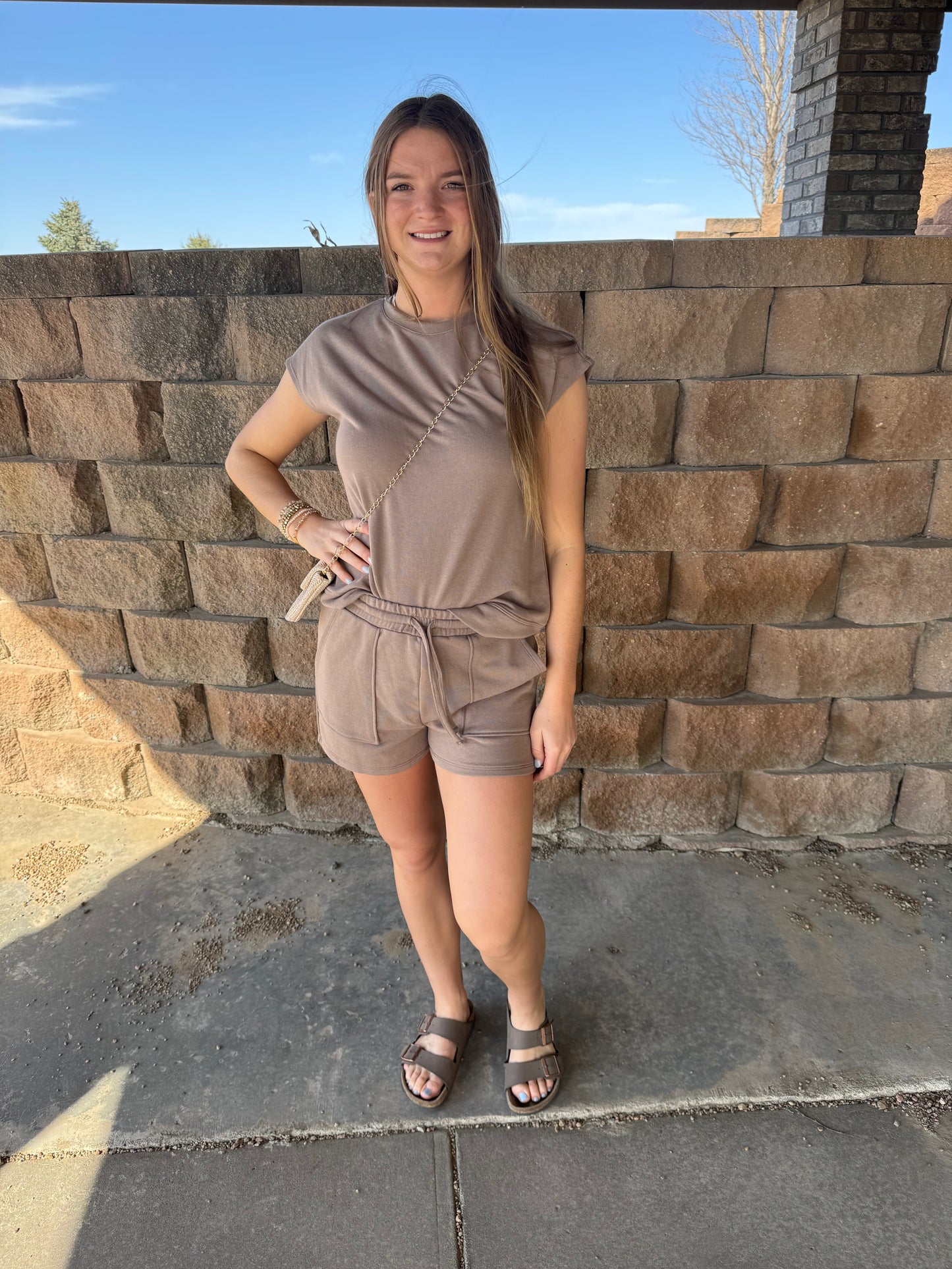 Simplistic Comfort Set