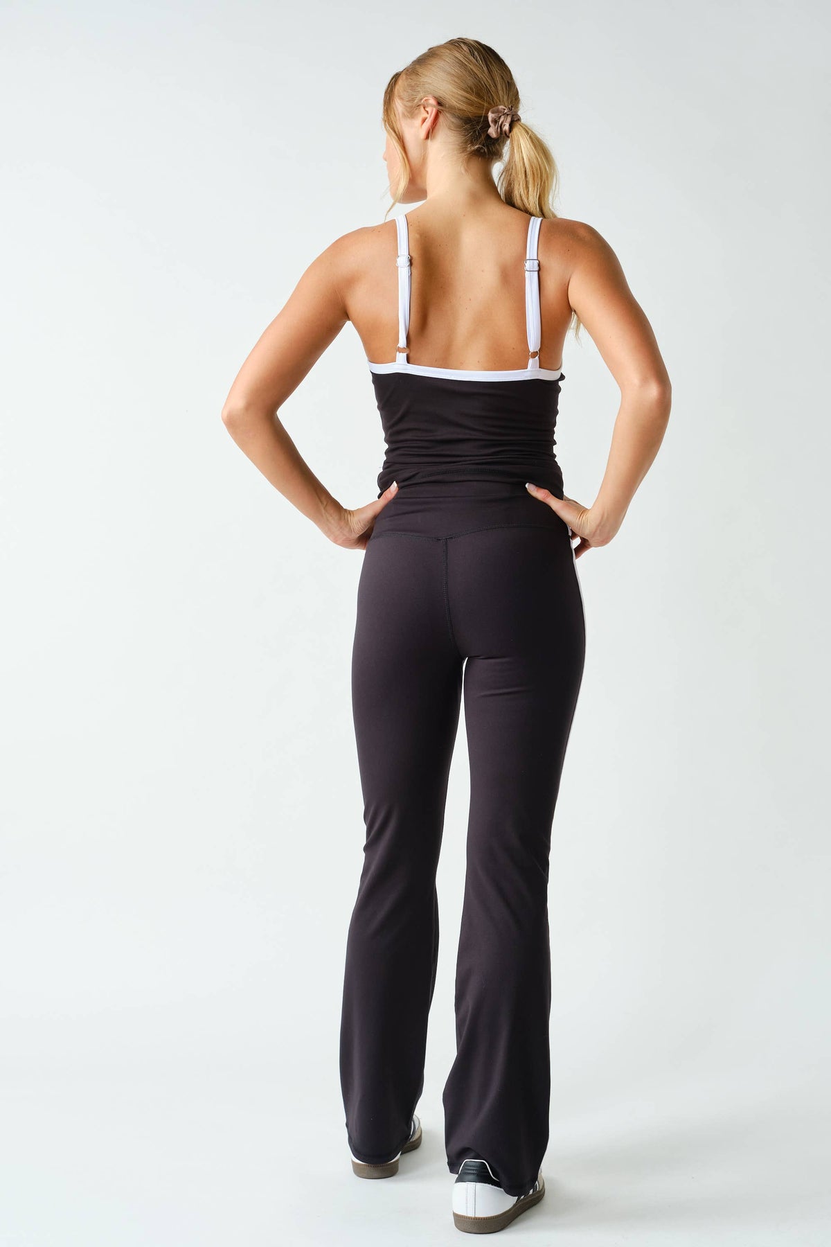 Sculpted Outline Tank Top