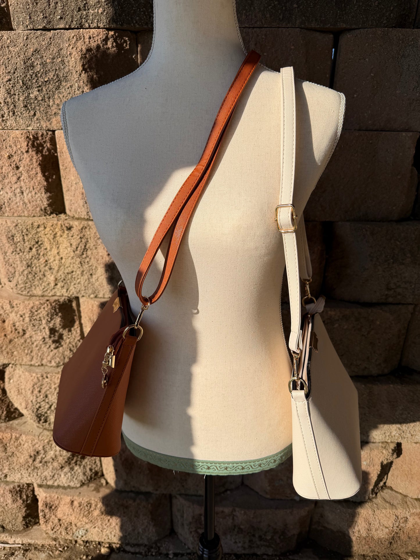 Minimalist Messenger Bag
