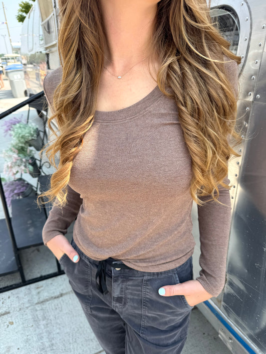 Ribbed U Basic Longsleeve