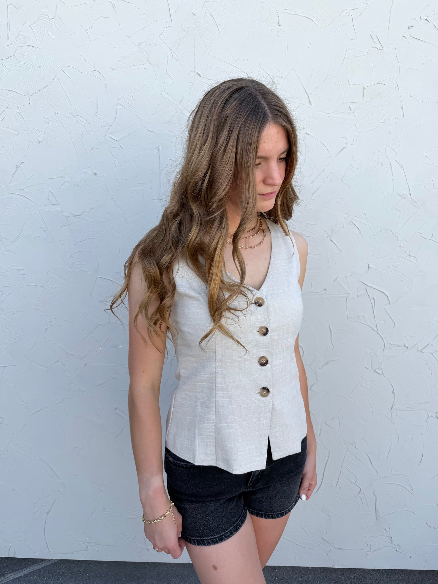 Karigan Linen Vest