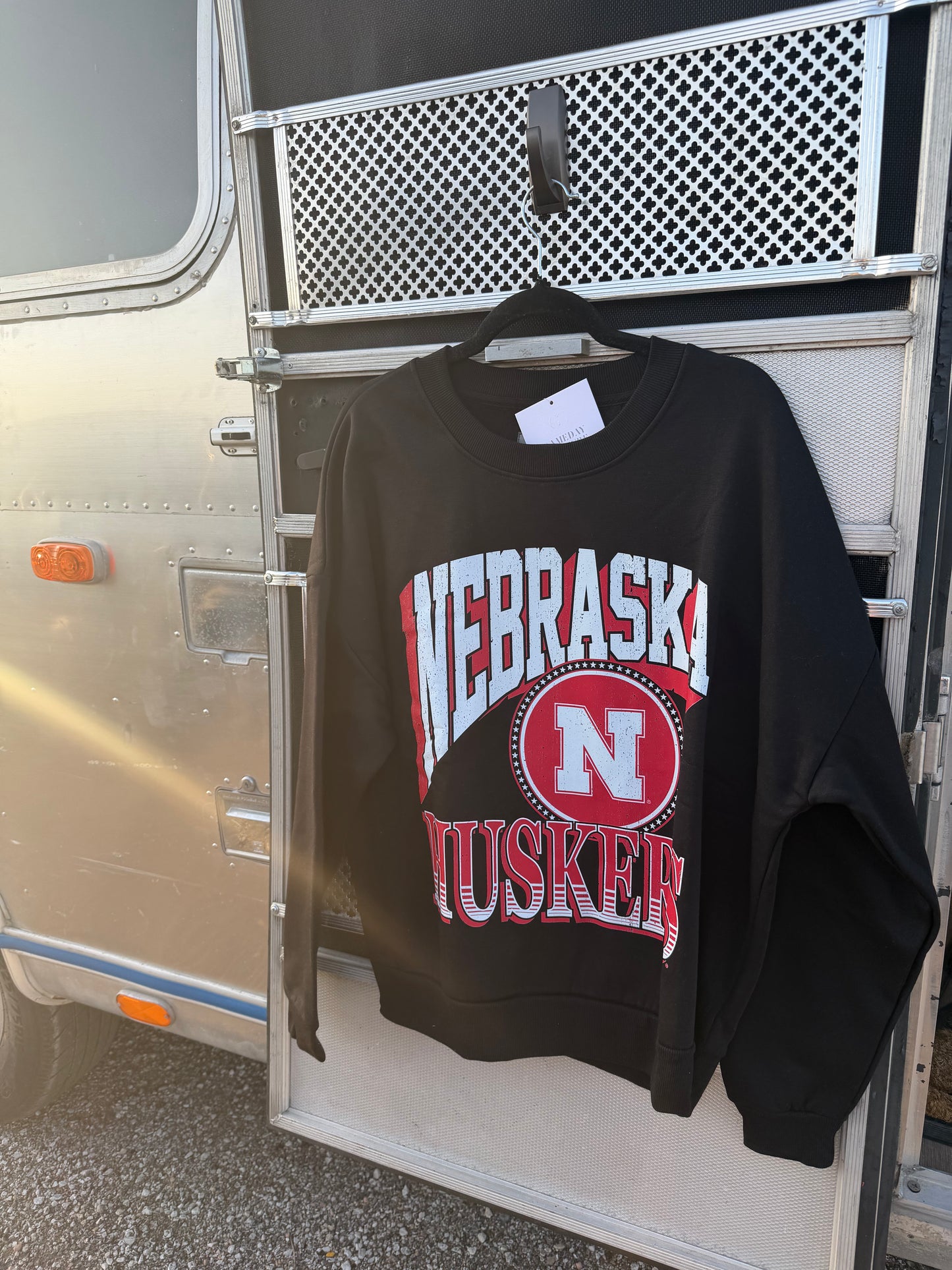 Victory Huskers Crewneck