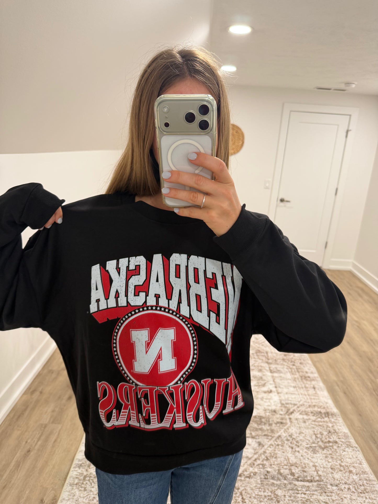 Victory Huskers Crewneck
