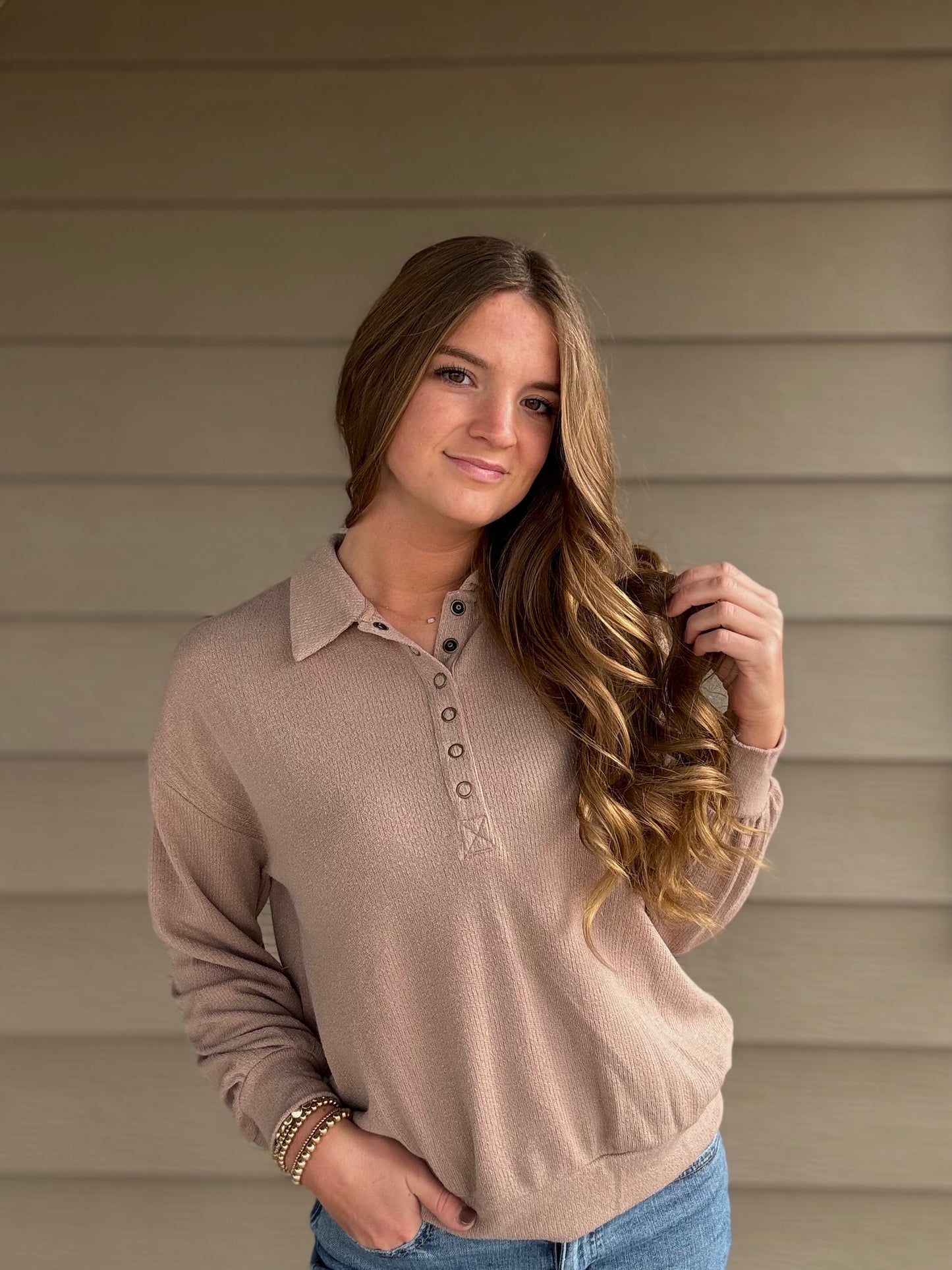 Half Snap Collared Top